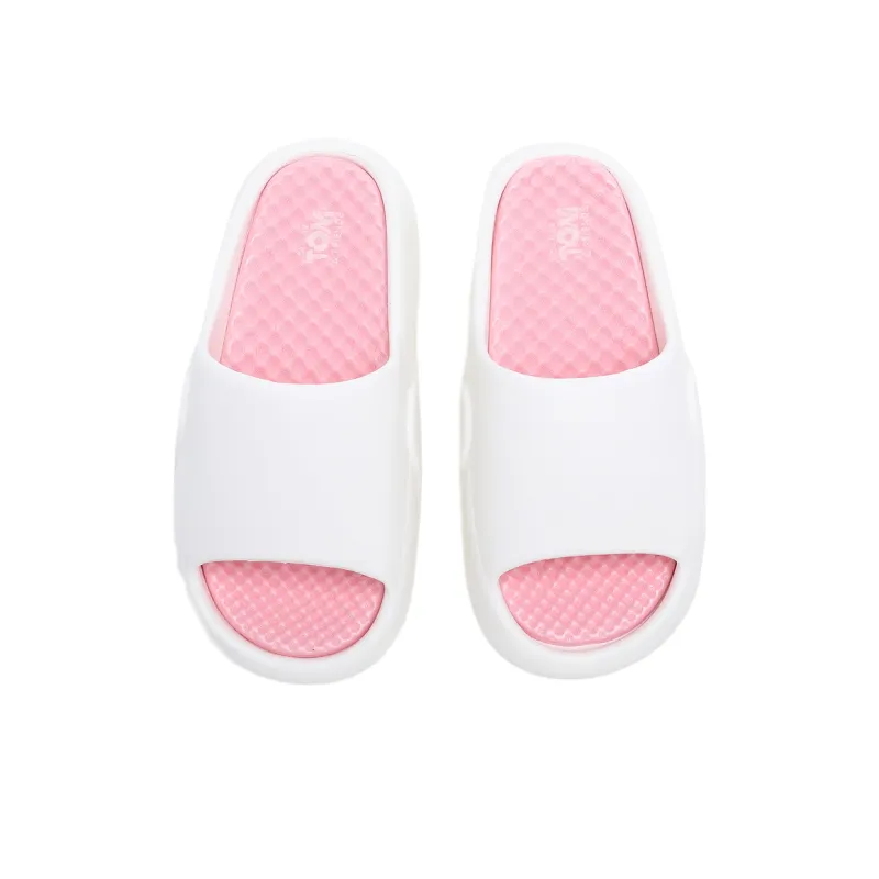TALKING TOM Slide Slippers Women's-8