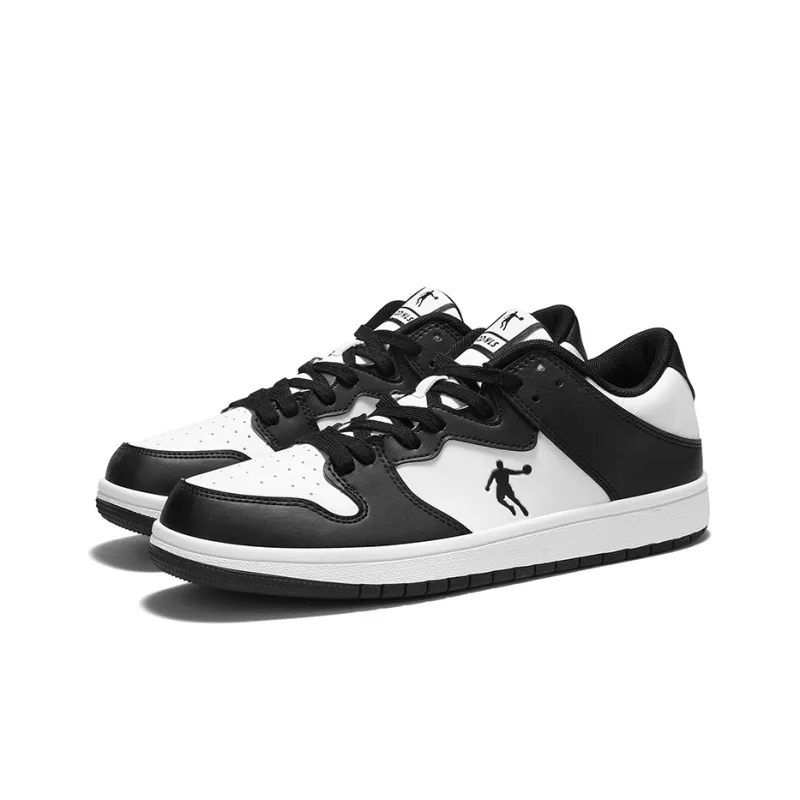 QIAODAN Slip Resistant Coverage Low Top Skateboard Shoes Men's Black White-3