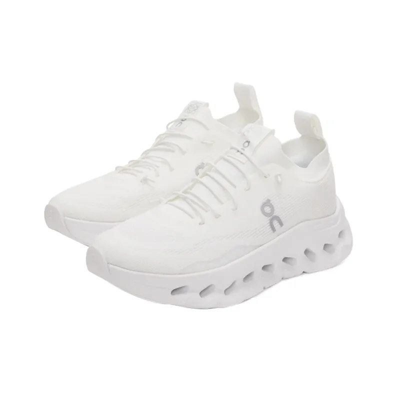 ON LOEWE X Women's Cloudtilt 'All White'-2