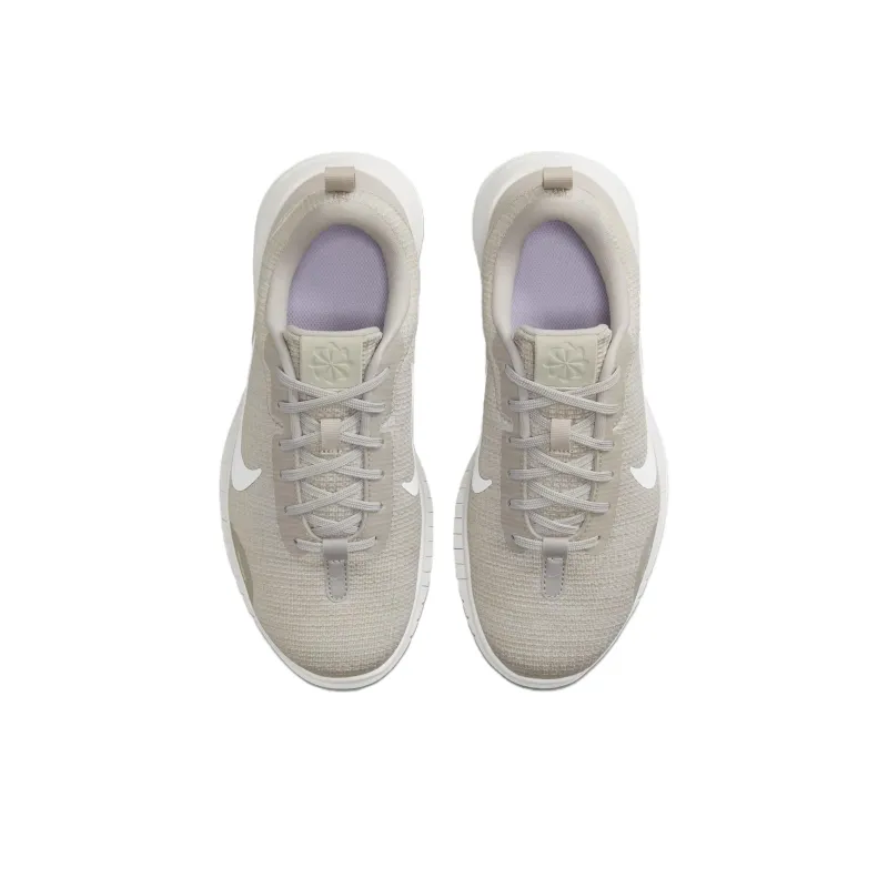 Nike Women's Flex Experience Run 12 Extra Wide 'Light Iron Ore'-3