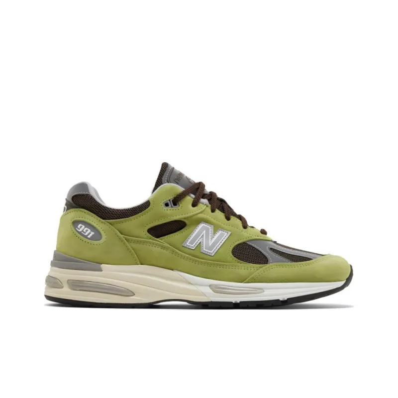 New Balance 991v2 MiUK Daniëlle Cathari Matcha-1