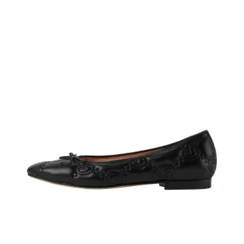 GUCCI GG Matelassé Casual Single Shoes Women's Black