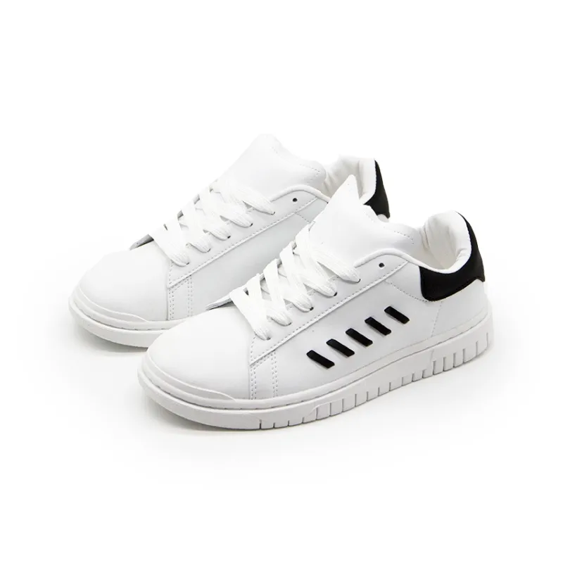 I'm Shopping Campus Style White Sneakers Lightweight And Breathable Low Top Casual Skateboard Shoes Unisex White-1