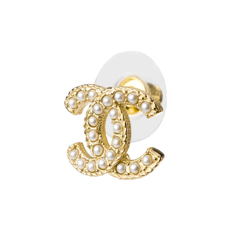 CHANEL Stud Earrings Unisex Gold-1
