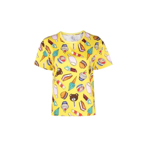 MOSCHINO T-Shirts Men Banana Yellow