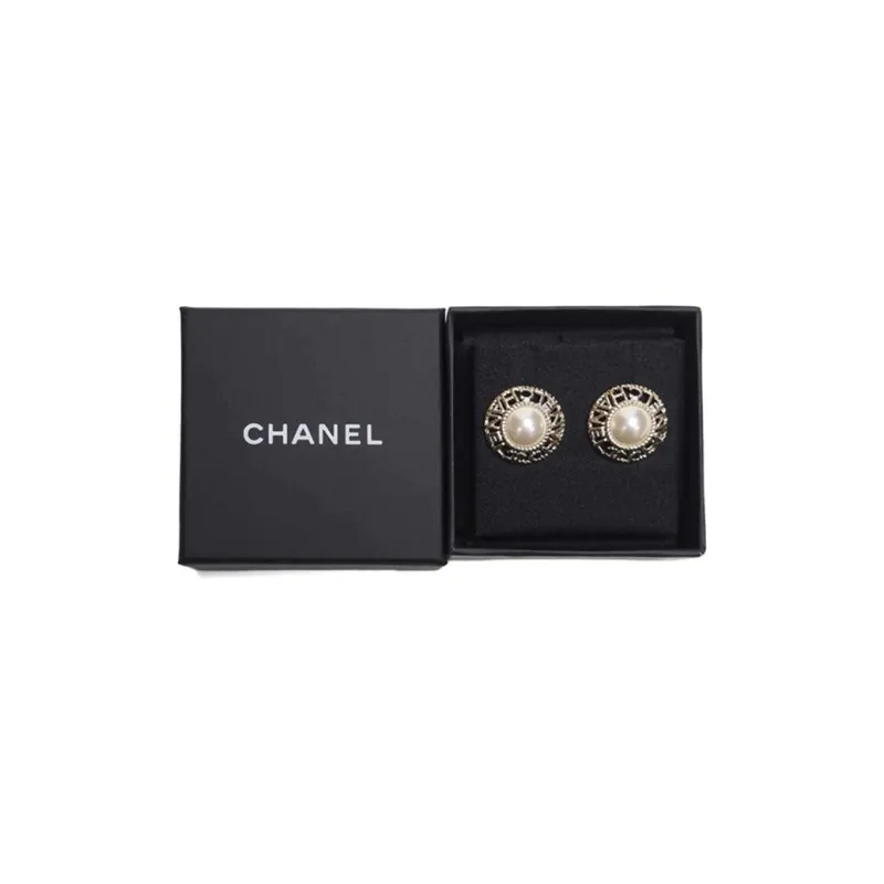 CHANEL 2019 Silver Plated Pearl Push Back Costume Earrings-7