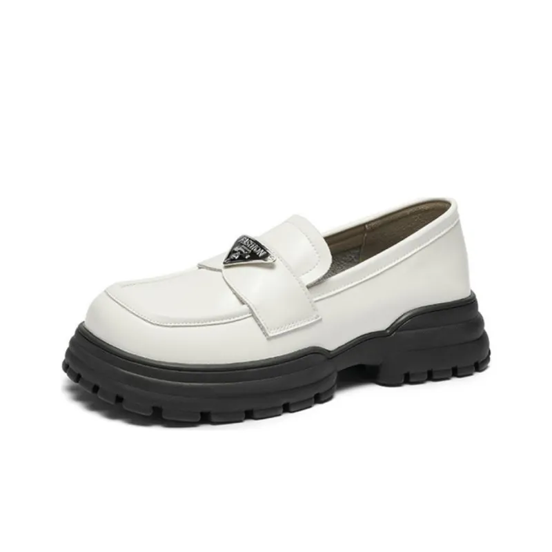 GEMEIQ Loafers Women's Black/White-3