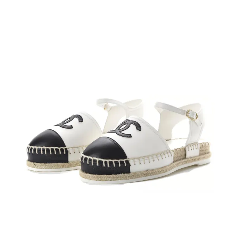 CHANEL Low-Top Casual Shoes Women's White-1