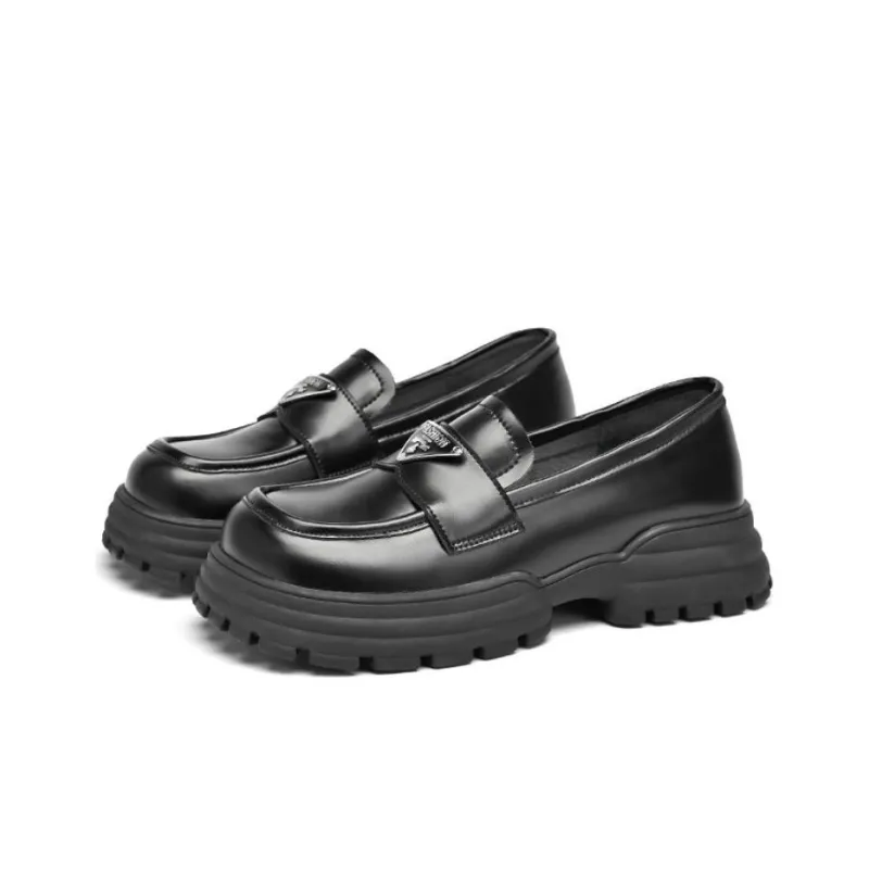 GEMEIQ Loafers Women's Black/White-1