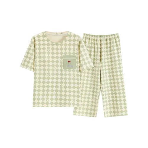 The Story Of The Flower Season Pajama Set Women's Light Green