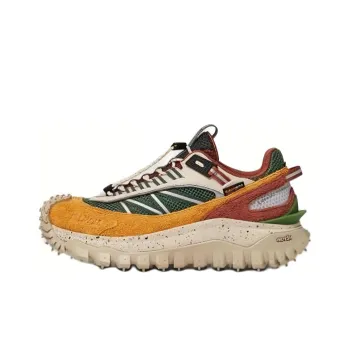Moncler Trailgrip Suede panel Sneakers