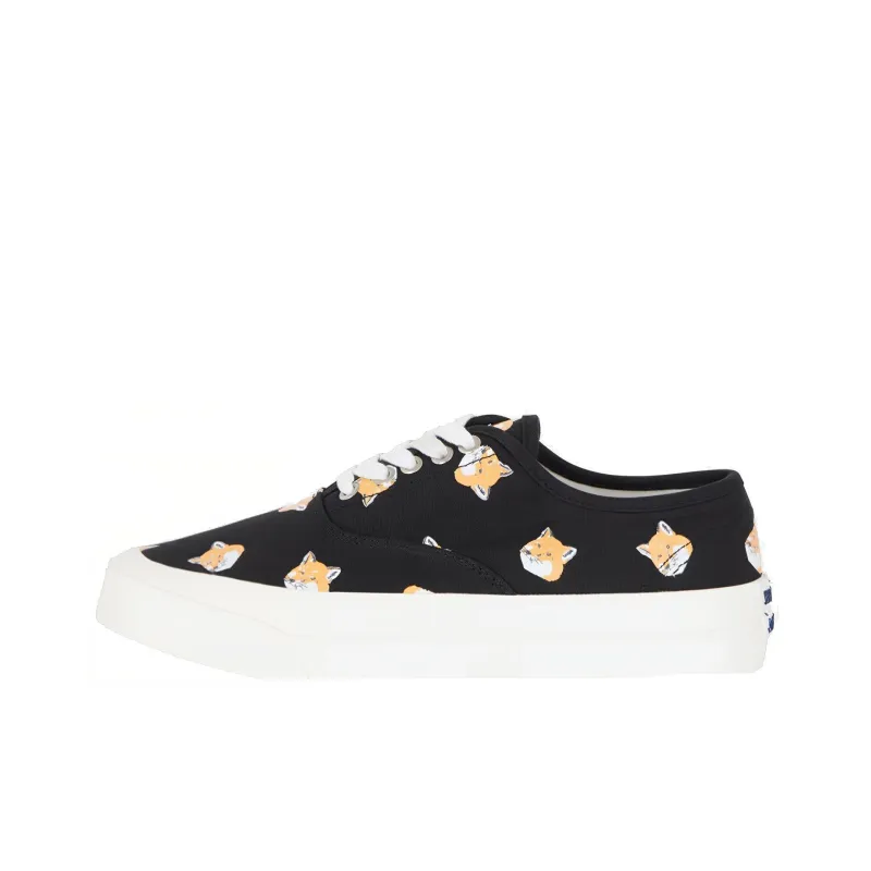 Maison Kitsune Low Top Stylish Skateboarding Shoes Unisex Black-0