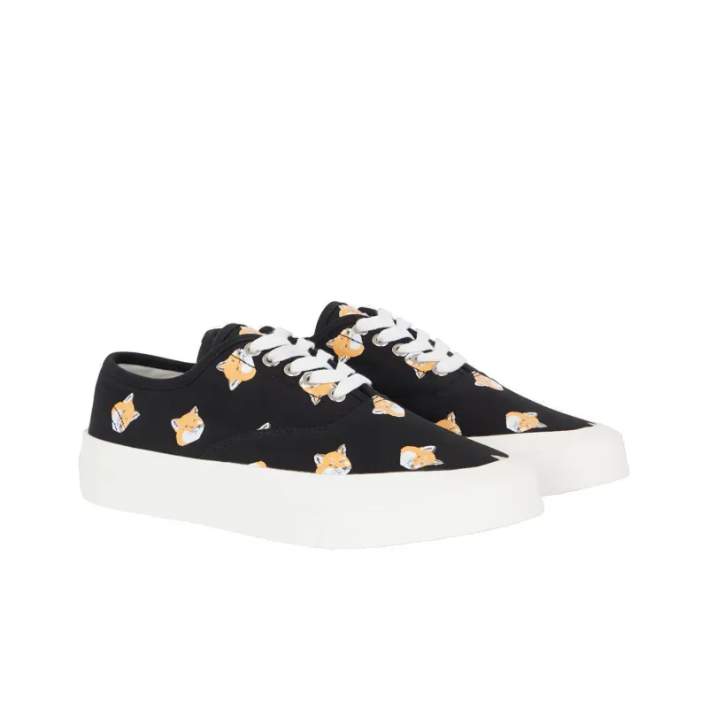 Maison Kitsune Low Top Stylish Skateboarding Shoes Unisex Black-2