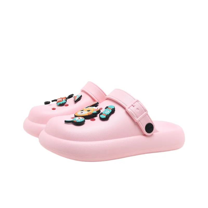 TALKING TOM Clogs Women's-12