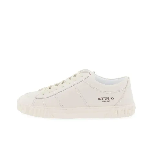 Valentino Cruise Skateboard Shoes Men Low-Top Off White