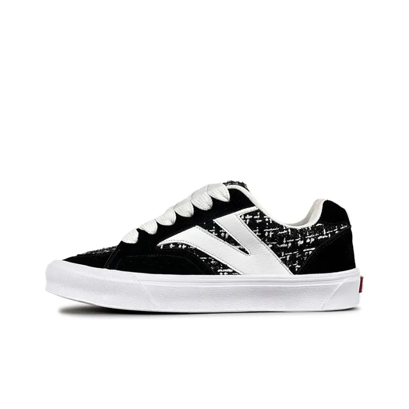 VFDF Chanel Inspired Low Top Skateboard Shoes Unisex Black-0