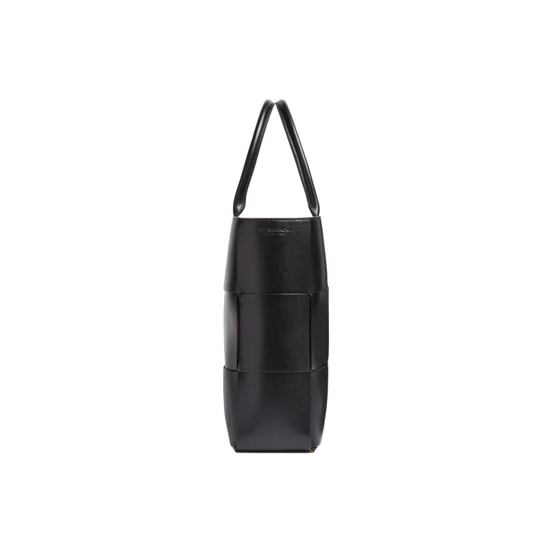 Bottega Veneta ARCO Lambskin Handbag Tubas Men's Black-1