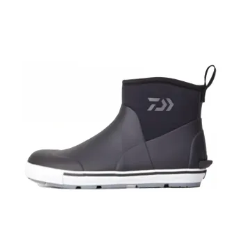 DAIWA Warm Water-Resistant And Wear-Resistant Rain Boots Men's Black