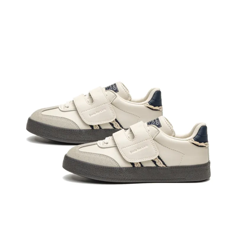 Anime Story Low Top Skateboard Shoes Women's-8