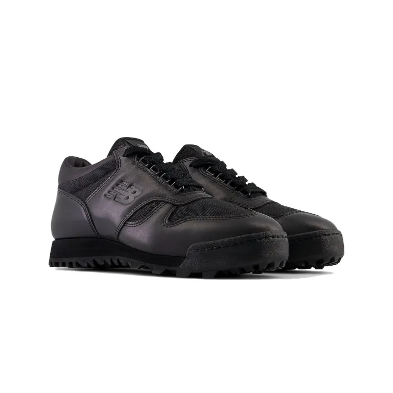 New Balance Rainier Low Triple Black-2