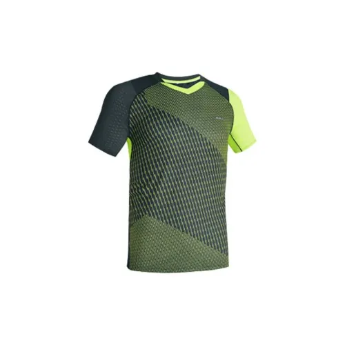 DECATHLON Fitness Clothing Men Neon Green