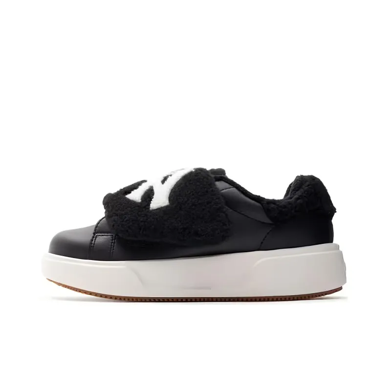 MLB Chunky Classic A FLEECE Slip Resistant Low Top Casual Shoes Unisex Black-0