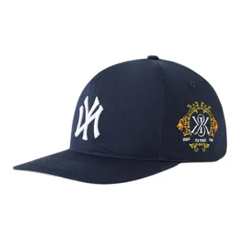 KITH 47 New York Yankees Hitch Snapback