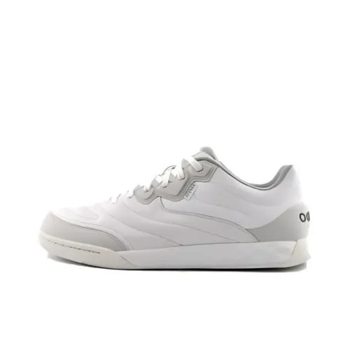 DECATHLON IC/IN Anti Slip Wear Resistant Soccer Shoes Men's White