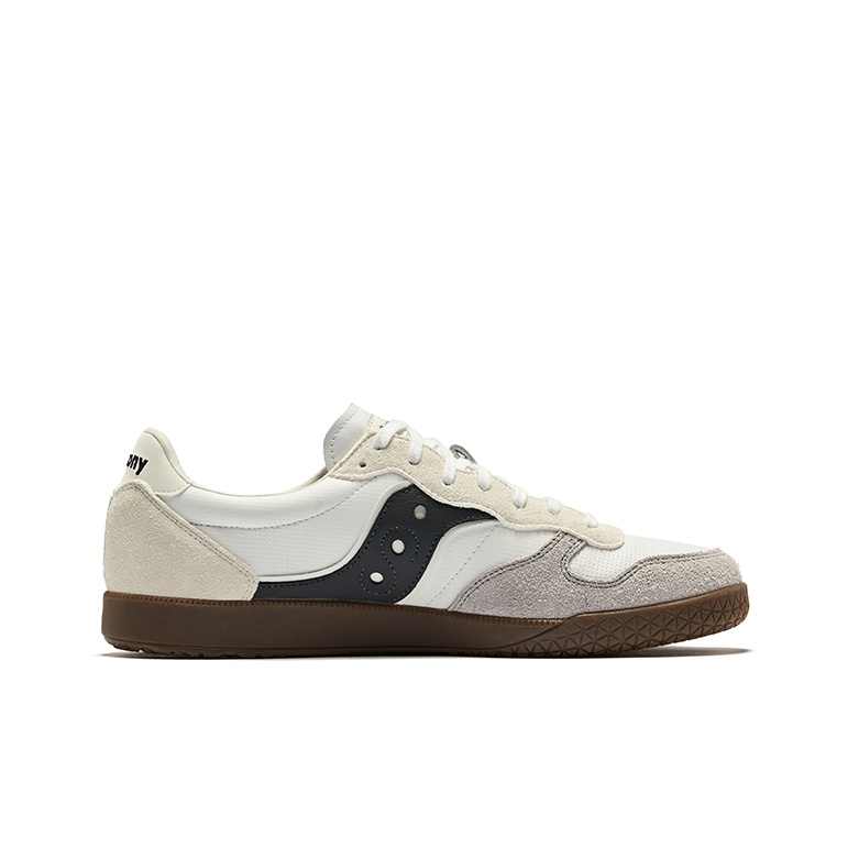 saucony women's bullet sneaker