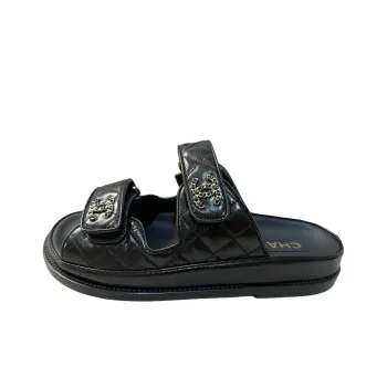CHANEL Pre Owned CC Diamond quilted Sandals