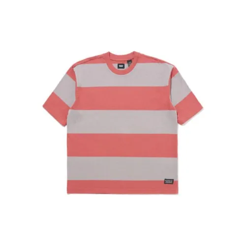 Levis Skateboard T-Shirts Men Pink