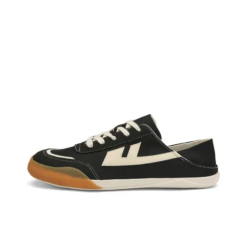 WARRIOR Canvas Shoes Unisex Low Top Black/Beige