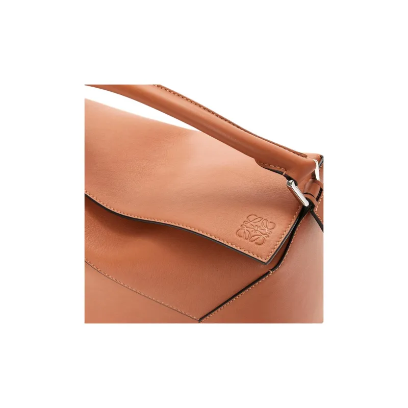 LOEWE Puzzle Calfskin Crossbody Bag, Shoulder Bag Tubas Women's Tan-5