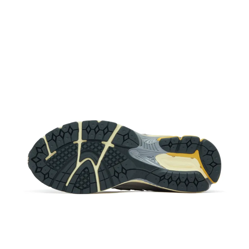 New Balance 1906 Moonbeam Raincloud-5