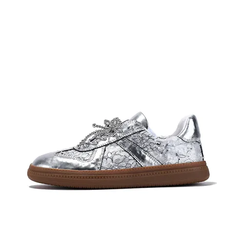 BELLALILY Slip Resistant Lightweight Breathable Low Top Skateboard Shoes Women's