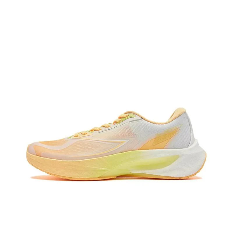 QIAODAN Flying Shadow 4.0 Slip Resistant Low Top Running Shoes Men's Orange Green-0