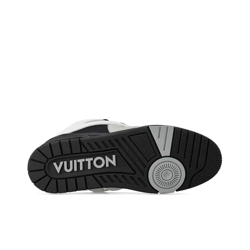 LOUIS VUITTON Low Top Skateboard Shoes Men's Brown White-5