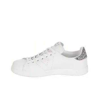 Victoria Beckham Low Top Skateboard Shoes Women's White
