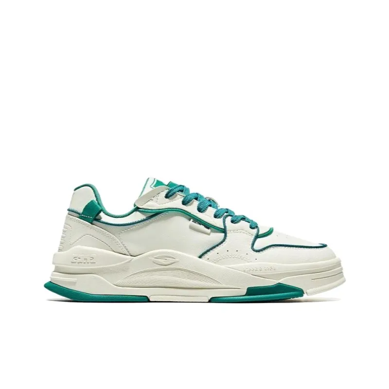 Erke White Peach Oolong Slip-Resistant Cushioning Wear-Resistant Low-Top Skateboard Shoes Men's Ivory Bronze Green-1