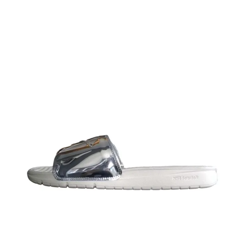 Nike Benassi Solarsoft Slide Liquid Silver-0