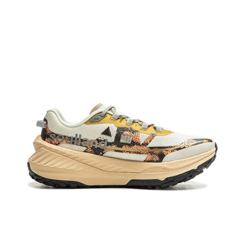 SOULLAND x LiNing Dilu Apus Technology Apus Silk Cushioned Slip Resistant Low Top Running Shoes Women's Beige Gold-1