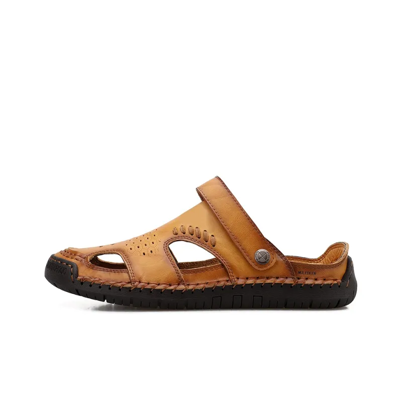 Black tailed Deer Beach Sandals Men's-16
