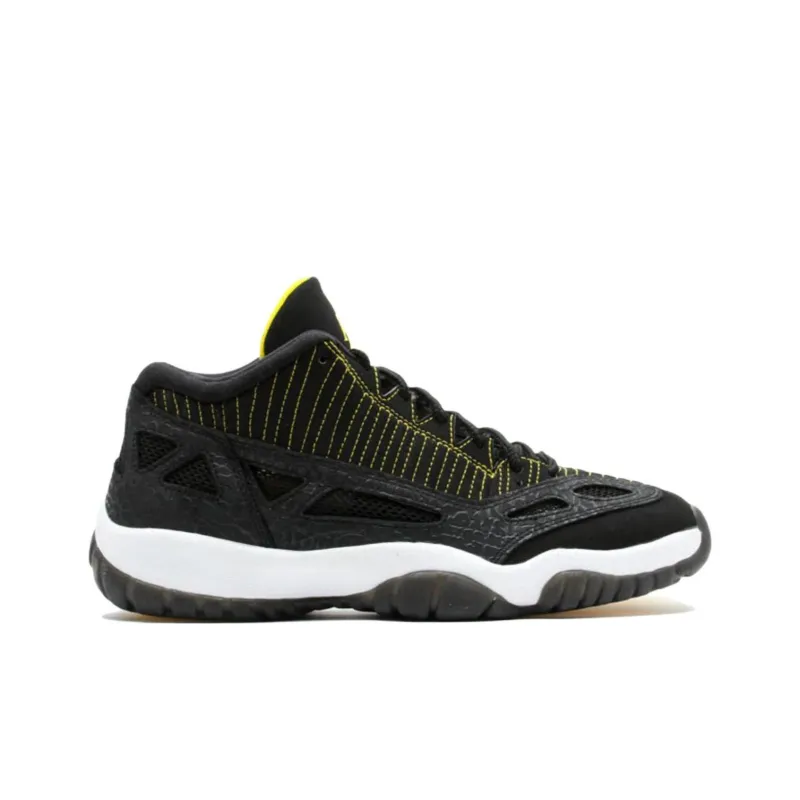 Jordan 11 Retro Low Ie Black Zest-1