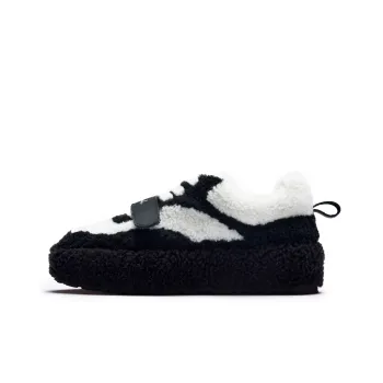 HALF AWAKE Casual Shoes Women's Black