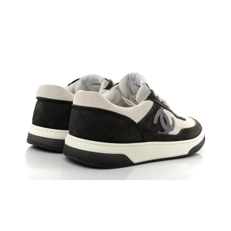 CHANEL Low Top Stylish Skateboarding Shoes Men's Black White-3