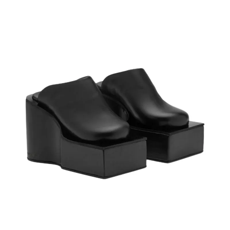 YUME YUME Wrap-toe Slippers Women's Black-2