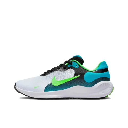 Nike Revolution 7 Green Strike GS