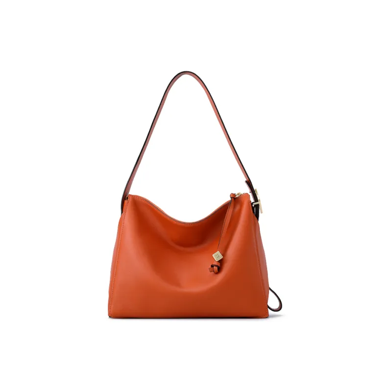 FION Imperial Kiln Blue And White Porcelain, Collaboration Leather Underarm Shoulder Bag Women's White-0