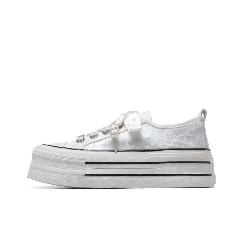 KEJIANNI Anti-Slip And Wear-Resistant Lightweight Height Increasing Low-Top Canvas Shoes Women's-0