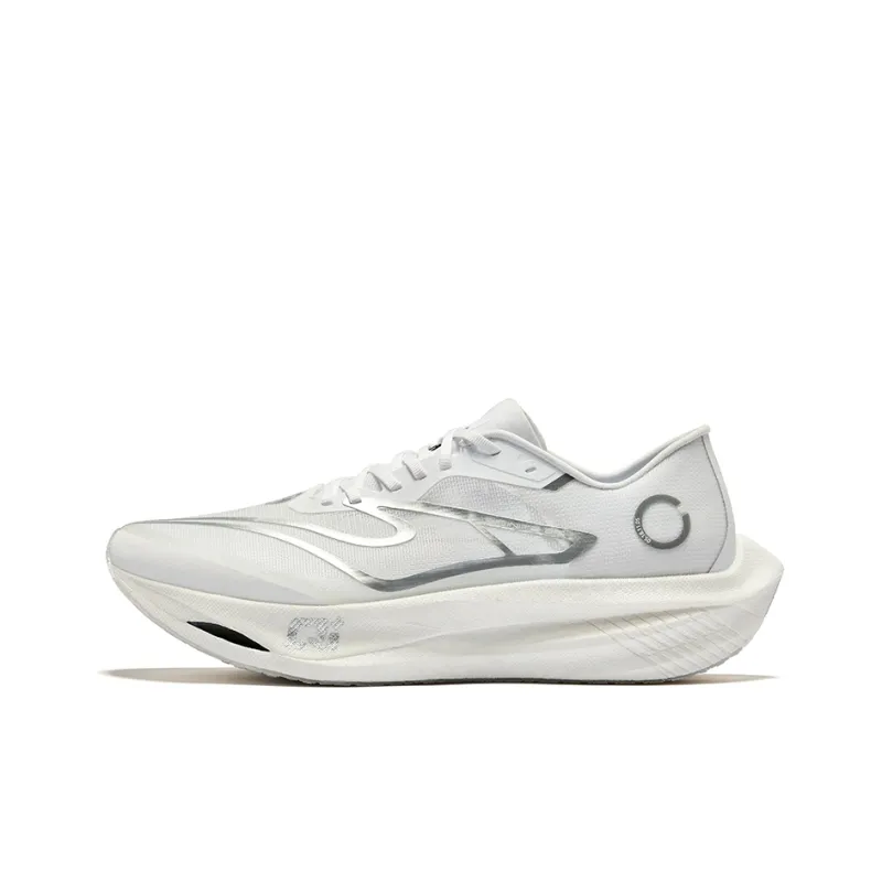 Erke Zhijing 2.0 Cushioning Rebound Low Top Running Shoes Men's White Dwarf-0